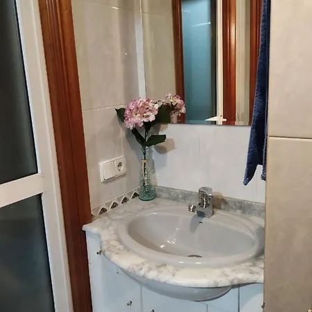 Piso Centrico Zona Inmejorable Proximo A La Playa Διαμέρισμα Βίγκο